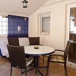 Sanda Tribunj Tribalj