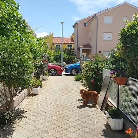 דירה Sanda Tribunj