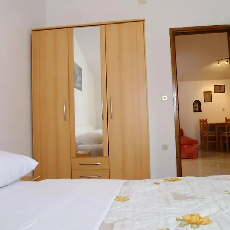 Apartman Sanda Tribunj Tribalj