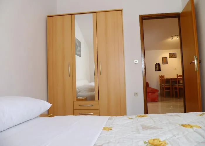 Apartament Sanda Tribunj Tribalj