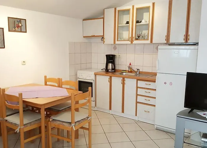 Daire Sanda Tribunj *